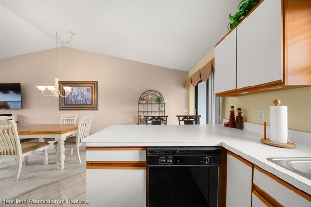 1100 Villaway W, Sebring, FL 33876