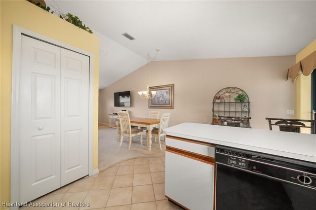 1100 Villaway W, Sebring, FL 33876