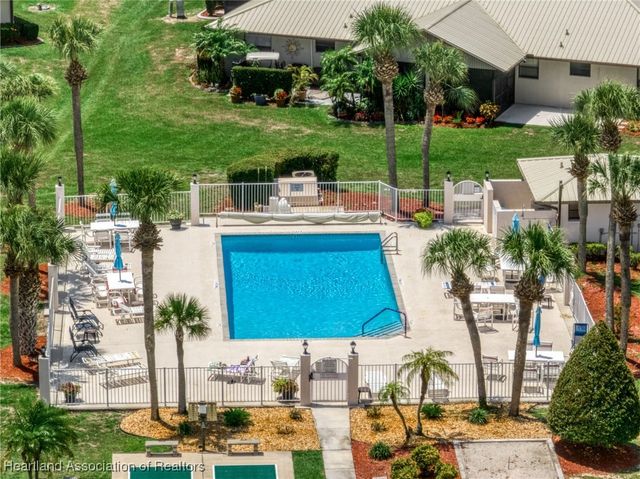 1100 Villaway W, Sebring, FL 33876