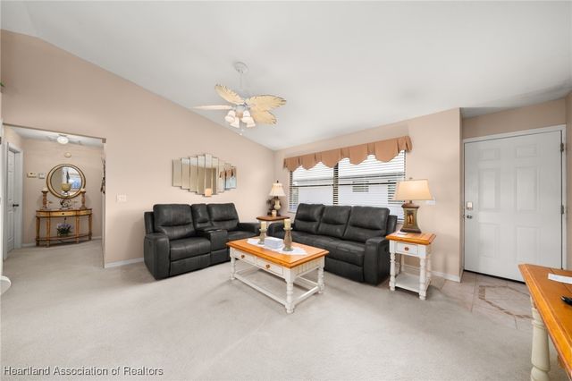 1100 Villaway W, Sebring, FL 33876