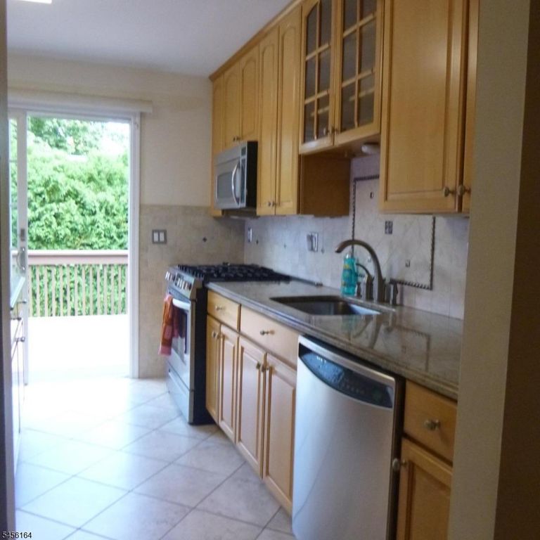 407 Lafayette Ave, Westwood Boro, NJ 07675 — photo 3