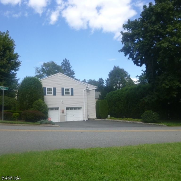 407 Lafayette Ave, Westwood Boro, NJ 07675 — photo 4