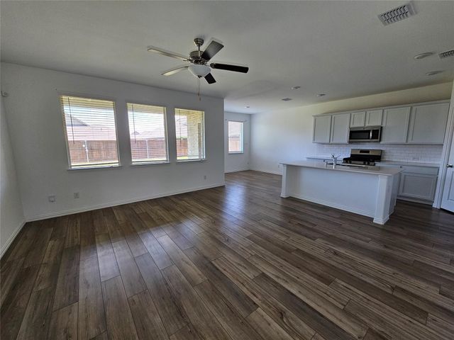 512 Chip Street, Little Elm, TX 75068