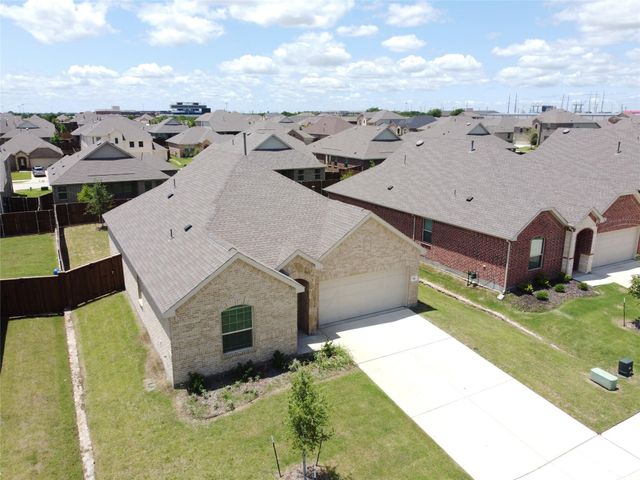 512 Chip Street, Little Elm, TX 75068