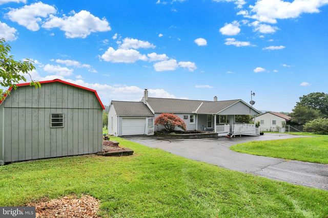 36 ANTIETAM RD, Temple, PA 19560