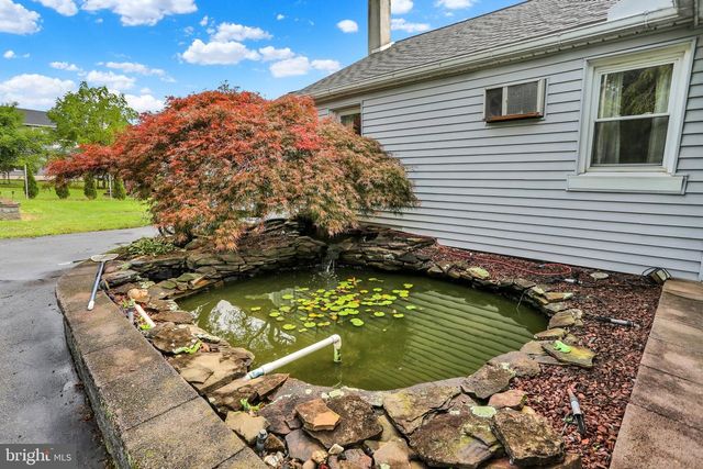36 ANTIETAM RD, Temple, PA 19560