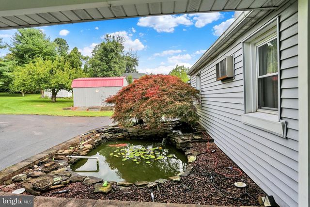 36 ANTIETAM RD, Temple, PA 19560