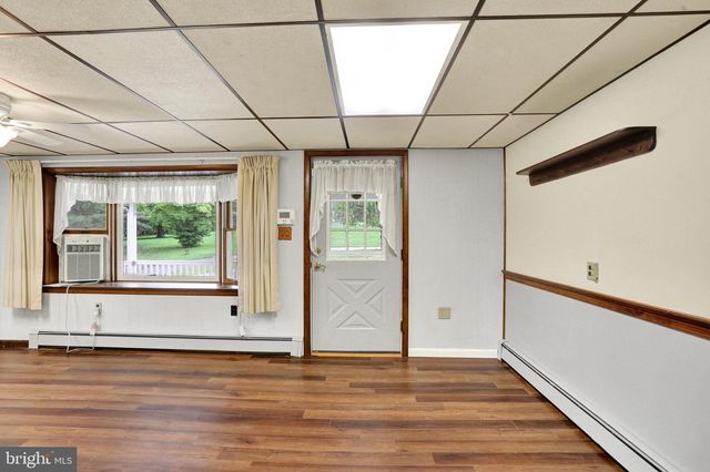 36 ANTIETAM RD, Temple, PA 19560