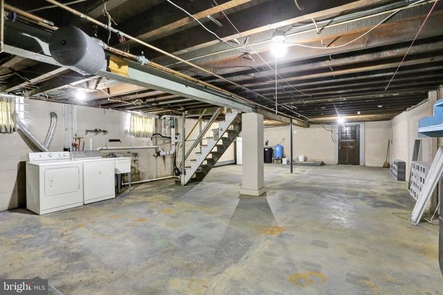 36 ANTIETAM RD, Temple, PA 19560