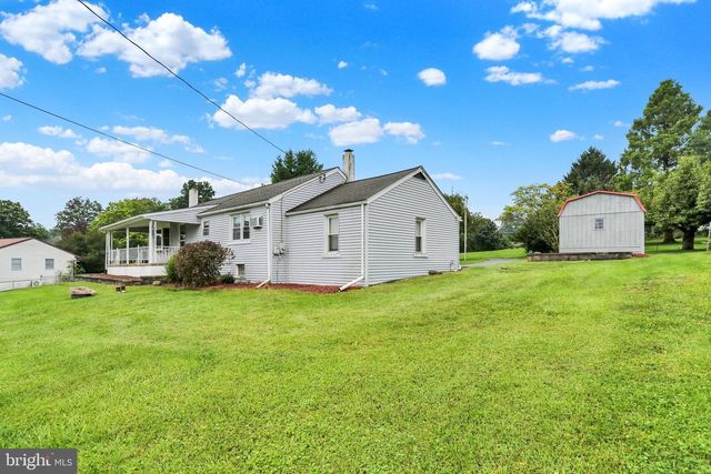 36 ANTIETAM RD, Temple, PA 19560