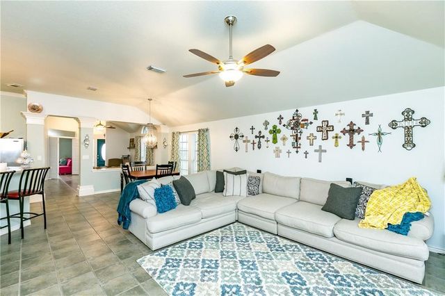 7510 Geiger Dr, Corpus Christi, TX 78414