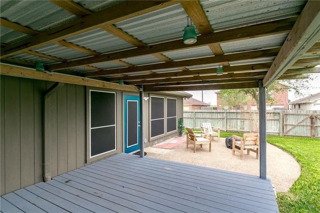 7510 Geiger Dr, Corpus Christi, TX 78414