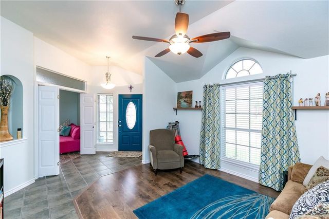 7510 Geiger Dr, Corpus Christi, TX 78414
