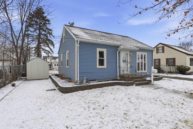 751 MADISON STREET, Neenah, WI 54956