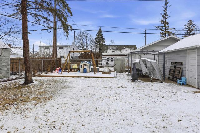 751 MADISON STREET, Neenah, WI 54956