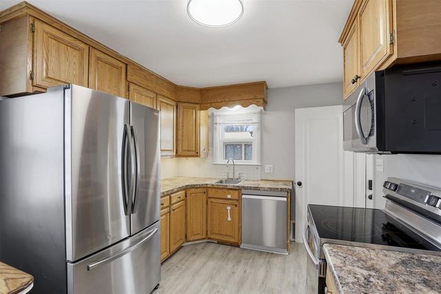 751 MADISON STREET, Neenah, WI 54956