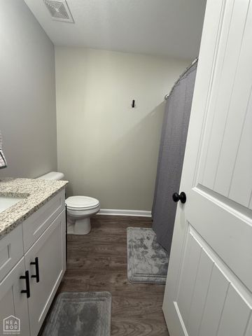 5735 Brookshire Drive, Jonesboro, AR 72401