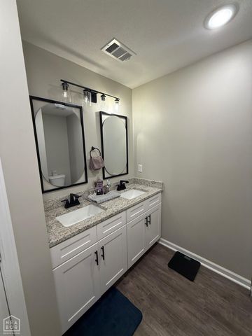 5735 Brookshire Drive, Jonesboro, AR 72401