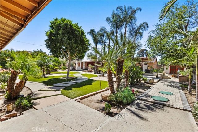 19345 Warren, Riverside, CA 92508