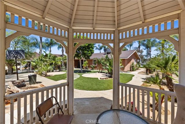 19345 Warren, Riverside, CA 92508