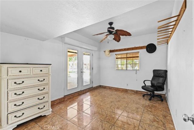 19345 Warren, Riverside, CA 92508