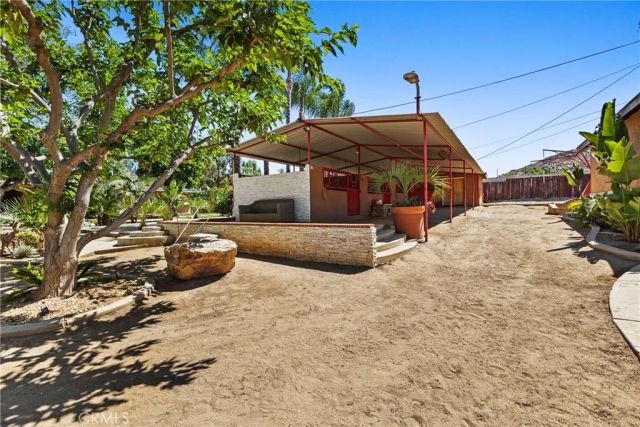 19345 Warren, Riverside, CA 92508