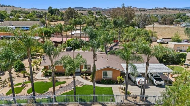19345 Warren, Riverside, CA 92508