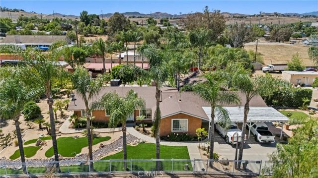 19345 Warren, Riverside, CA 92508