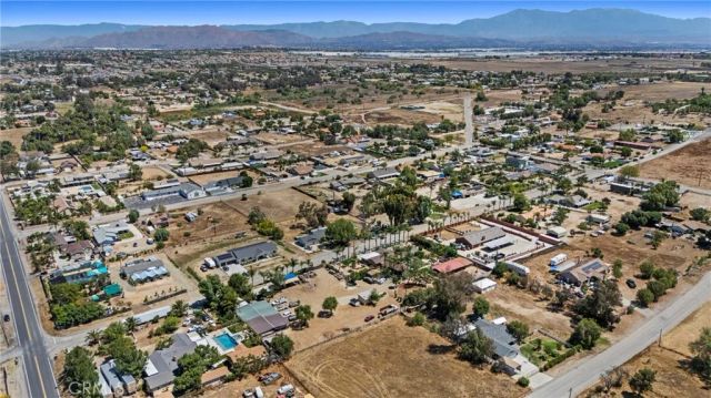 19345 Warren, Riverside, CA 92508
