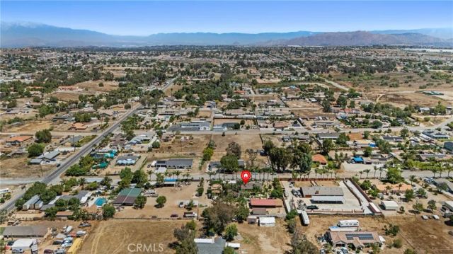 19345 Warren, Riverside, CA 92508
