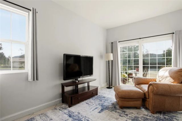 38808 Finch, Yucaipa, CA 92399