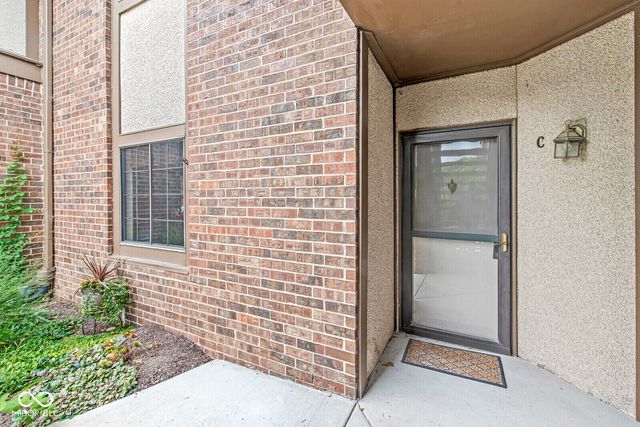 2240 Rome Drive C, Indianapolis, IN 46228