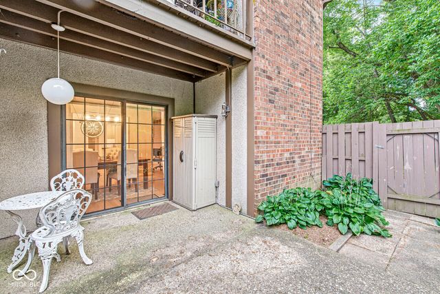 2240 Rome Drive C, Indianapolis, IN 46228