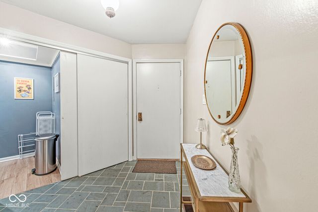 2240 Rome Drive C, Indianapolis, IN 46228