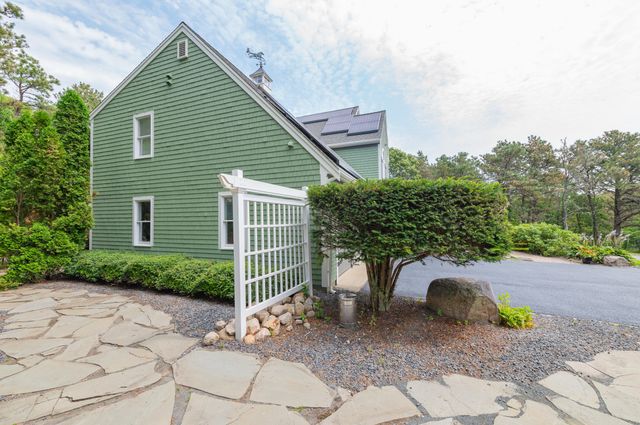 34 Polaris Drive, Mashpee, MA 02649