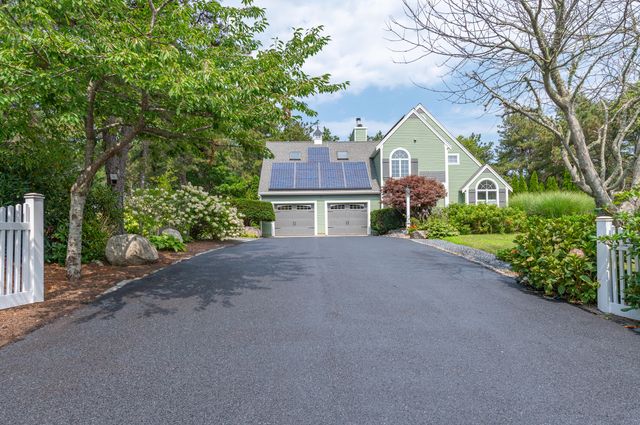 34 Polaris Drive, Mashpee, MA 02649