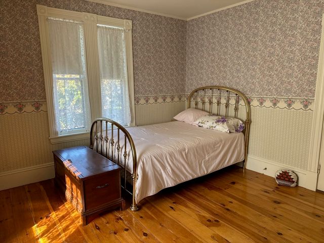 71 Highland Street, Amesbury, MA 01913