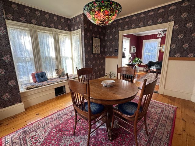 71 Highland Street, Amesbury, MA 01913