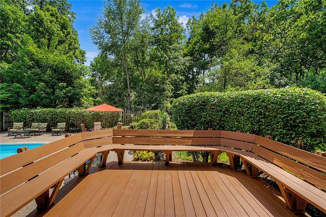 860 Scenic Knoll, Tipp City, OH 45371