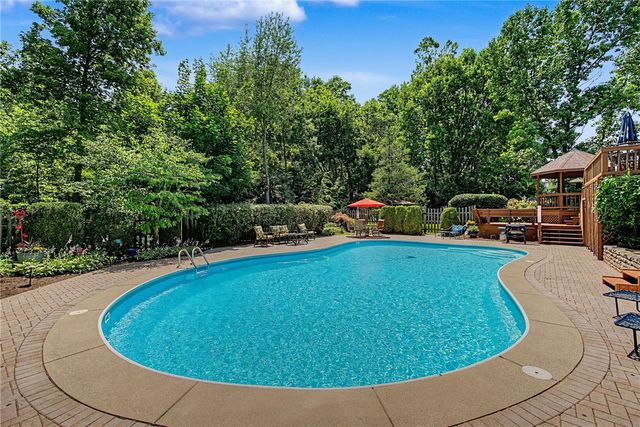 860 Scenic Knoll, Tipp City, OH 45371