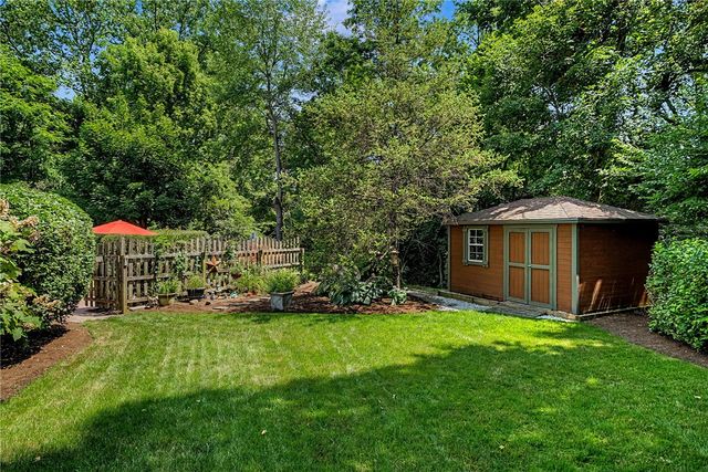 860 Scenic Knoll, Tipp City, OH 45371