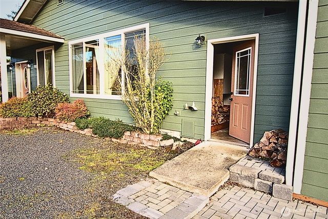 116 Taylor Road, Chehalis, WA 98532