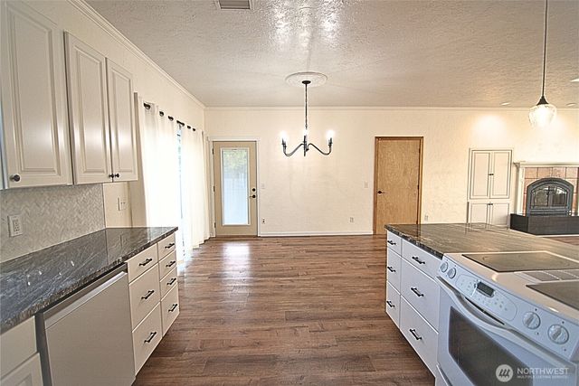 116 Taylor Road, Chehalis, WA 98532