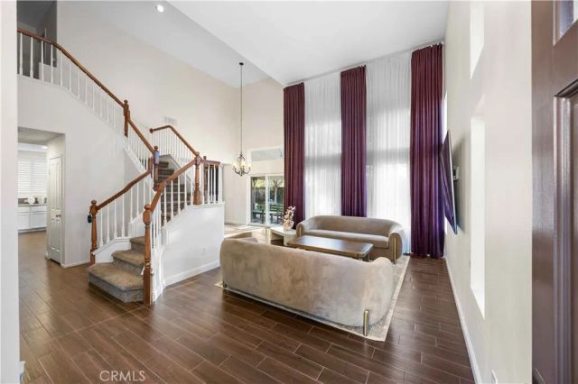 27503 Wellsley Way, Valencia, CA 91354