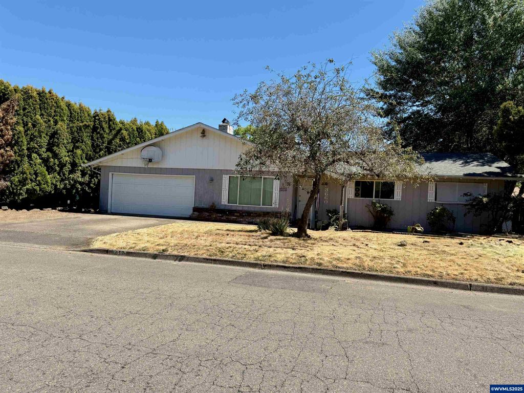 3660 48th Av, Salem, OR 97305
