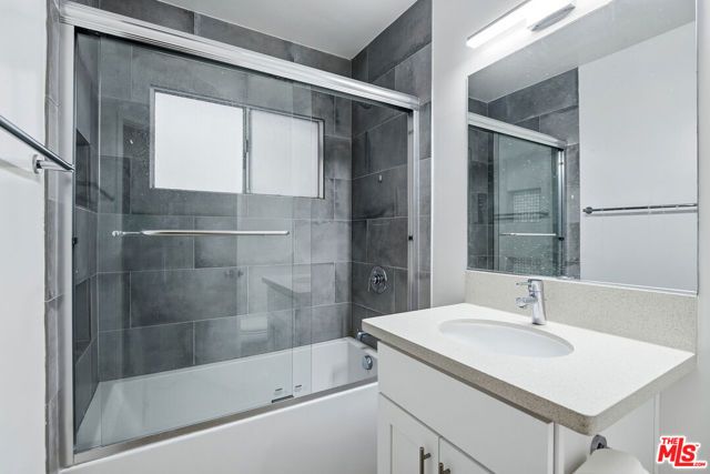 1944 S Beverly Glen Boulevard 6, Los Angeles, CA 90025