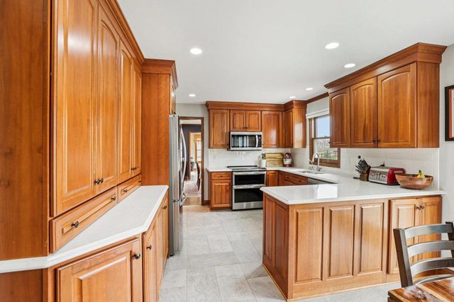 3608 Richie Road, Verona, WI 53593