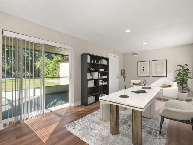 540 E HIGHLAND AVENUE, Clermont, FL 34711