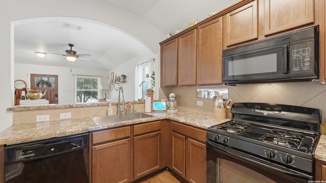 491 Magnolia Wind, New Braunfels, TX 78130