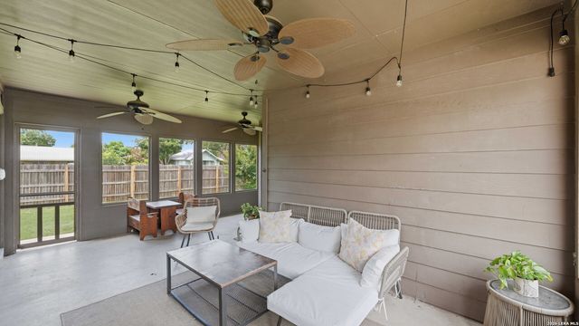 491 Magnolia Wind, New Braunfels, TX 78130